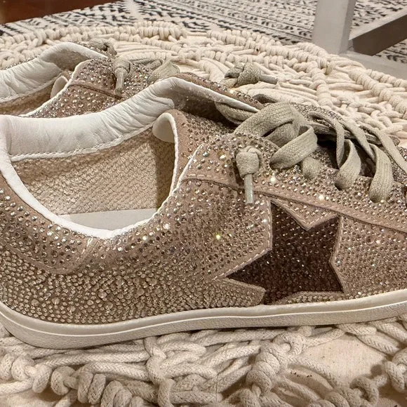 Vintage Havana Women's Splash Gold Sneaker Shoes Sz 7.5 - Picture 5 of 10